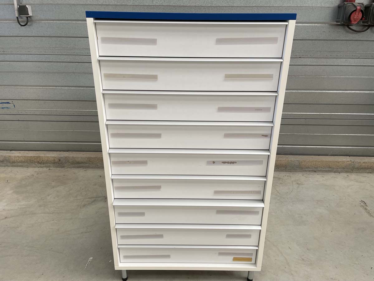 Meuble de laboratoire d'occasion avec 9 tiroirs - ATEX - Référence P21091152_2