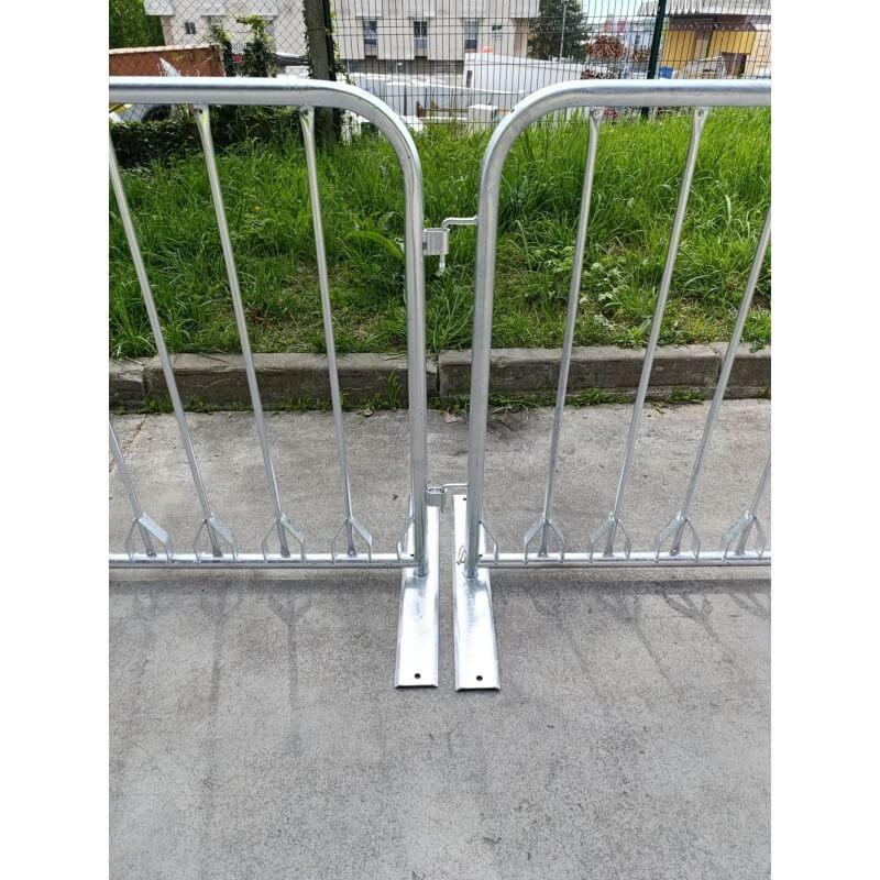 Barrière 2 m pour 11 vélos mobile avec pieds amovible_2