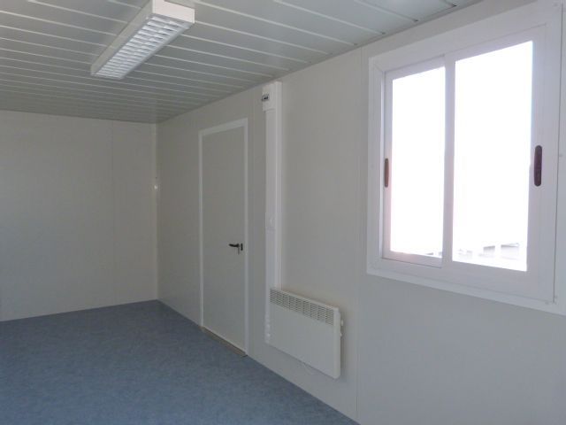 Bungalow monobloc ou juxtaposable standard - dimensions 6050x2450x2730mm - structure galvanisée avec isolation et équipements électriques_3