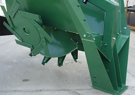 Smb 2 - cureuses de fossés et rigoleuses Sovema - poids 640 à 1523 kg - roue principale et disque avec couteaux_2