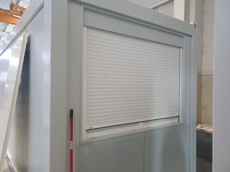 Bureau préfabriqué modulaire 20' - Europbox - entièrement isolé avec dimensions spécifiques et options personnalisables_2