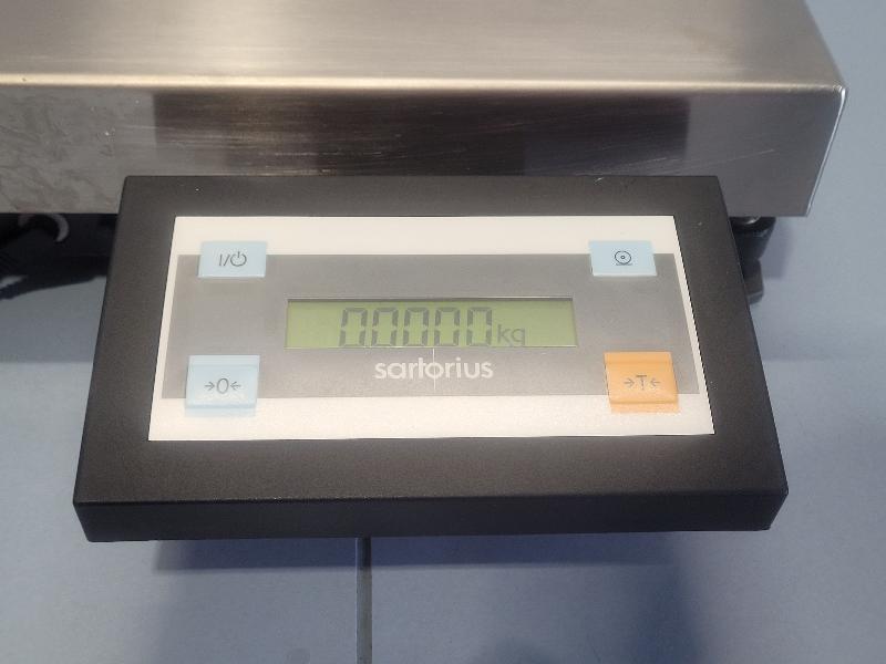 Balance de précision SARTORIUS EA6DCE-I  6000g / 0,2g_2