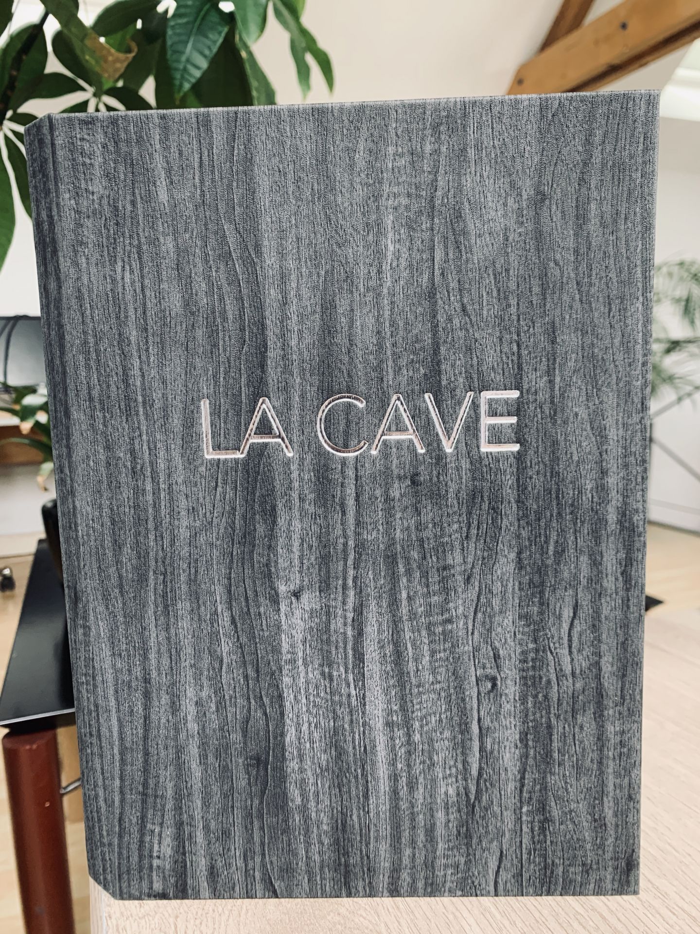 Pad Menus , Carte des vins sur tablette_2