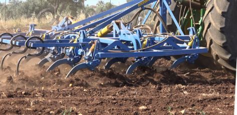 Dir compact-10 à dir compact-20 - cultivateur agricole hydropneumatique - Di Raimondo - largeur 120 à 245 cm_2