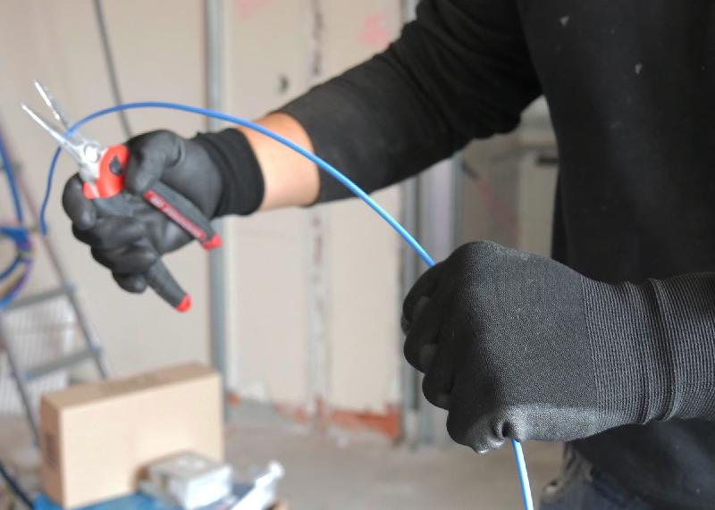 Gant Skintouch Rostaing - Manutention fine, ultra-confortable, compatible écrans tactiles, norme EN 388 : 3131A_2