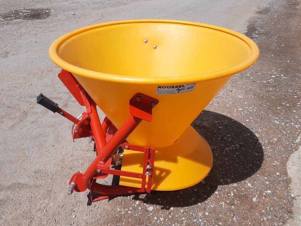 Saleuse / épandeur à sel NC 300 JM portée - Monodisque inox - Capacité 300 kg - Occasion_2