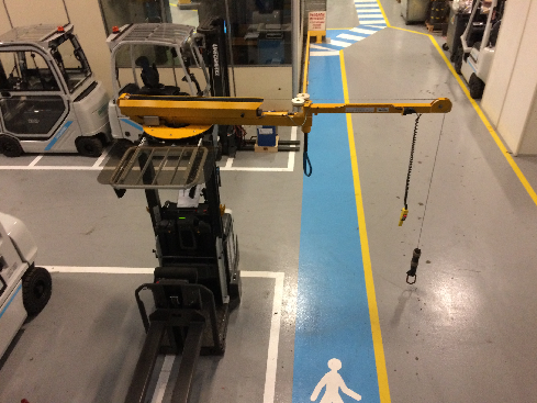 Grue d'atelier - PRJREN12 - rotation 180° et levée jusqu'à 800mm_2