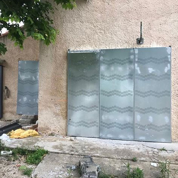 Porte anti-squat blindée à la pointe de la technologie et équipées de serrure avec des clefs uniques, conçue pour assurer une sécurité maximale (maison ou appartement, bureaux ou commerces)_2