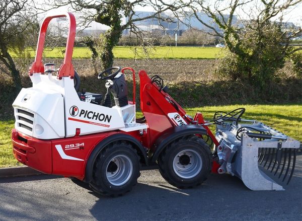 Machine agricole robuste avec essieux planétaires