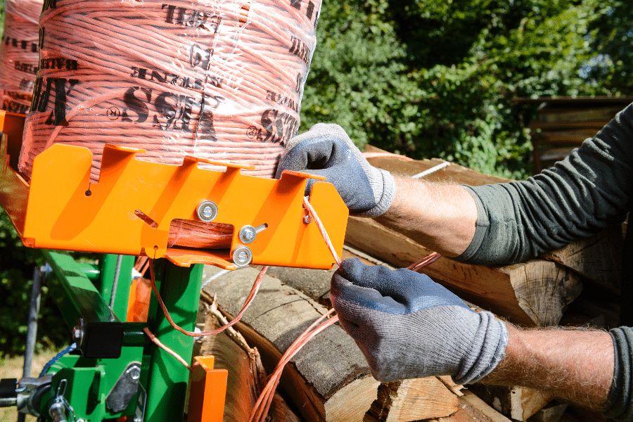 Fagoteuse posch avec ficelle agricole respectueuse de l'environnement