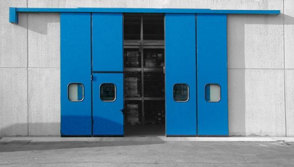 Porte industrielle pour locaux peu visités