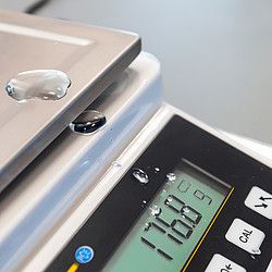 PCE-BSK 5100 - Balance analytique avec comptage de pièces - PCE Instruments - Plage de mesure 0 à 5100 g_2