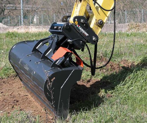 Godet de curage oriéntable netherlands sqn35 poids machine 1,2 - 1,8_2