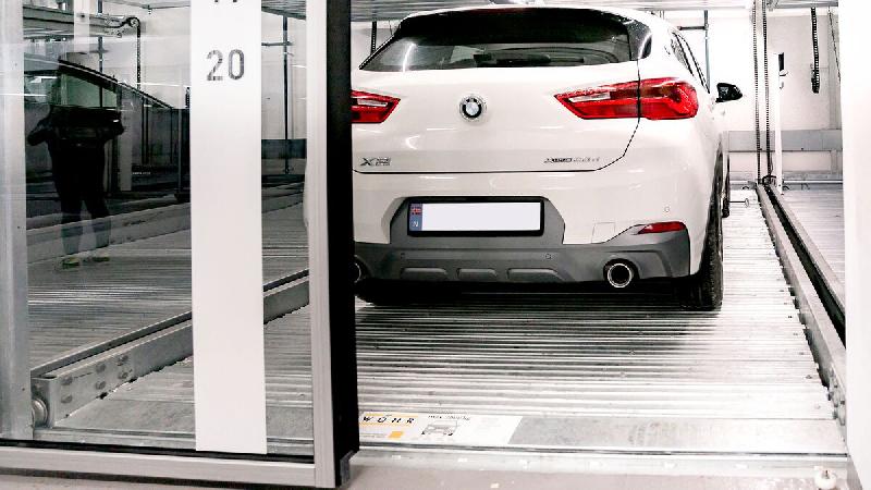 Parking mécanique à superposition 3 niveaux avec fosse - Combilift 543_2