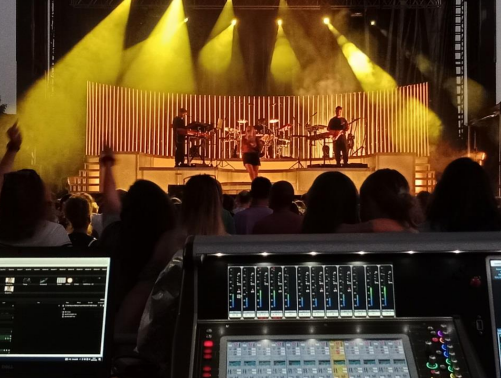 Scène mobile de 160 m² - EMS Stage 160_2