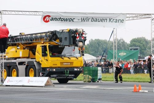 Grue automotrice GMK3060 - Manitowoc Cranes - 50 t de charge maximale - Flèche MEGAFORM à six sections_2