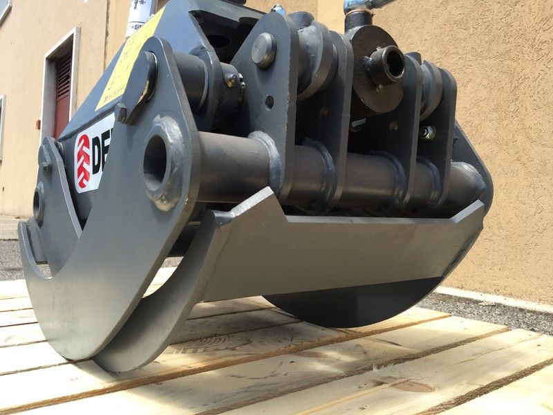 Dk-11 grappin forestier pour mini-pelle 1.8-3.5 tonnes - deleks srl_2