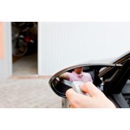 Porte de garage latérale - Cosywee - poids : 6 kg/m2 - fabrication sur mesure, manoeuvre coulissante et motorisée_2