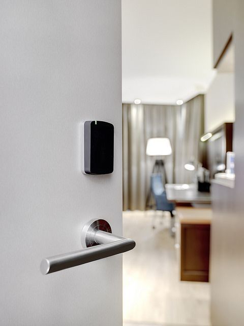 Serrure électronique Hotek MINI - design personnalisable et technologie RFID avancée_2