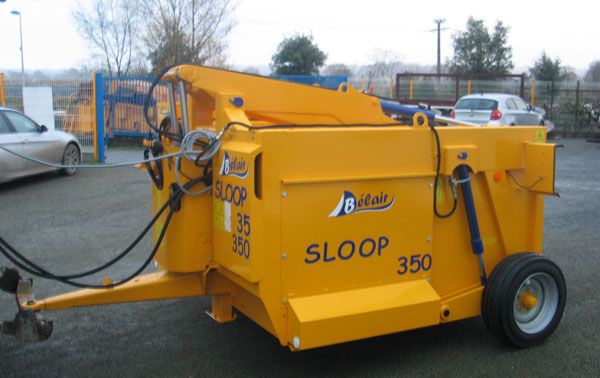 Sloop 350 - Désileuse distributrice semi-portée 3.5 m3 - Belair avec commande électrique et chaîne haute résistance_2
