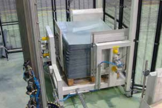 Sweepoff B - Dépalettiseur automatisé Sidel pour cadences moyennes jusqu’à trois couches par minute_2