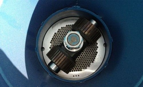 Appareil pour granulés avec une capacité de 200-300 kg par heure