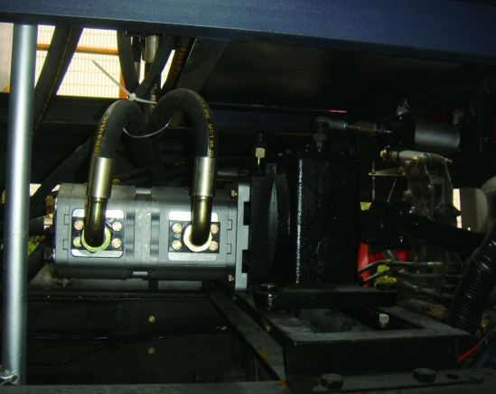 ZQZ5311TFC / ZQZ5250TFC / ZQZ5160TFC - Gravillonneurs synchrones IKOM - Poids total 16 000 à 31 000 kg - Haute efficacité de construction et étanchéité grande vitesse_2