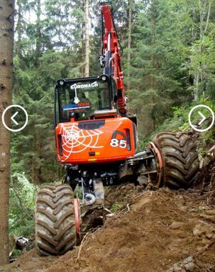 R85L 2WD - Pelle araignée très compacte avec moteur 100 Hp et bras long_2