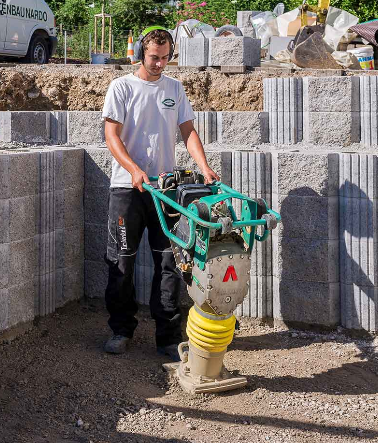 Pilonneuse Ammann ACR 70D - moteur diesel Yanmar L48 - 83 kg - grande puissance de compactage_2