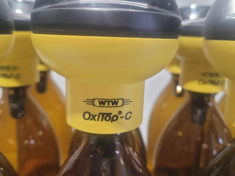 Mesure de la DBO DBO-mètre OxiTop control 12 IR avec controleur OC 100 WTW_2