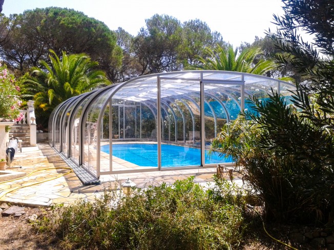 Abri piscine haut prestige - télescopique en aluminium et polycarbonate - fabrication française, motorisation disponible_2