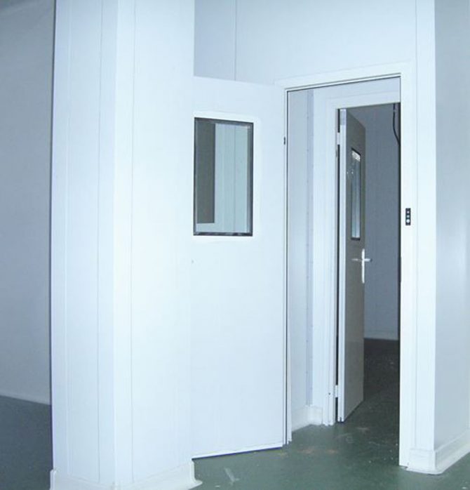 Panneau sandwich cloison en acier ou polyester pour salles propres et industries_2