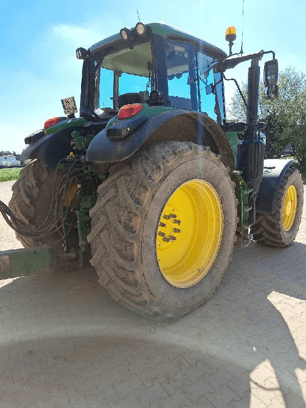 John Deere 6195M - Tracteur agricole 6 cylindres puissant et polyvalent avec transmission CommandQuad Full Powershift_2