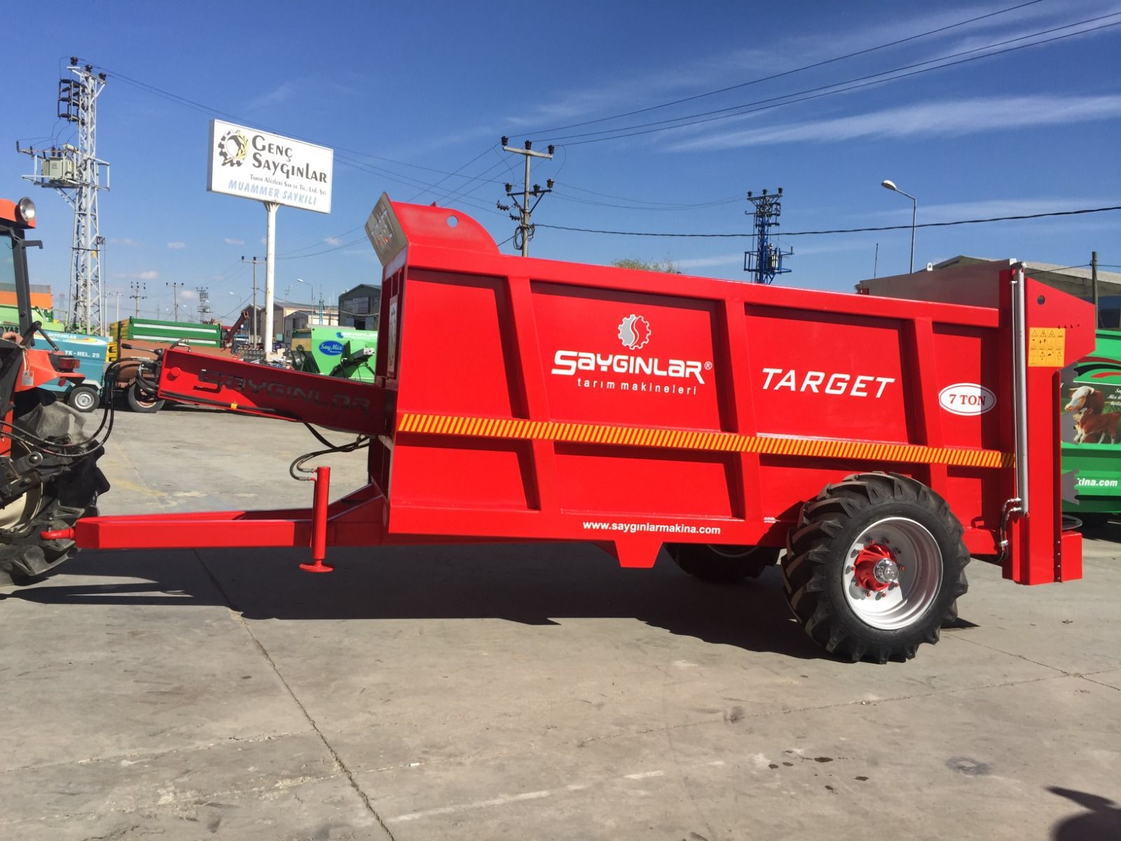 Épandeur à fumier 7 tonnes (target)_2