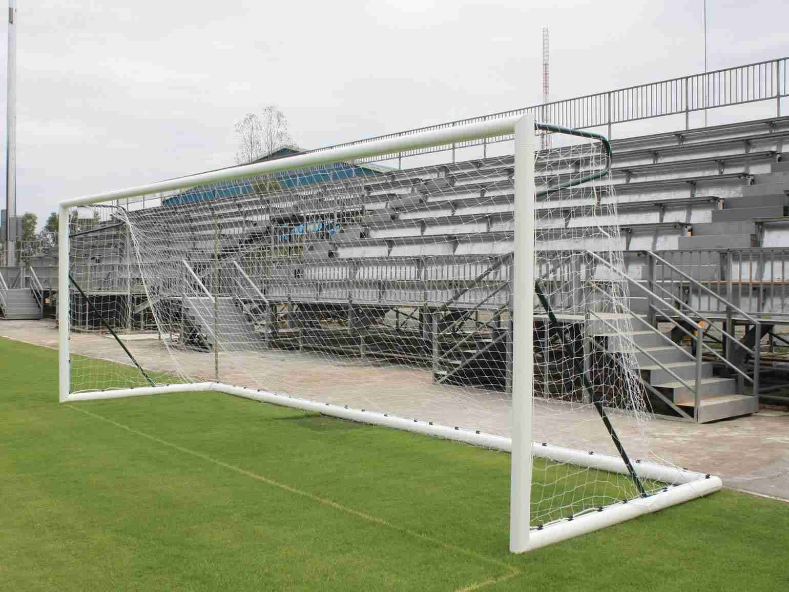 But transportable à 11 en aluminium Ø101.6 mm avec crochets - retours d'angle soudés_2