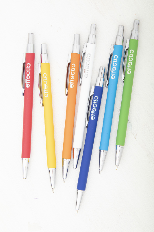 Stylo à bille en aluminium - finition caoutchoutée - gravure laser effet miroir - encre bleue_2