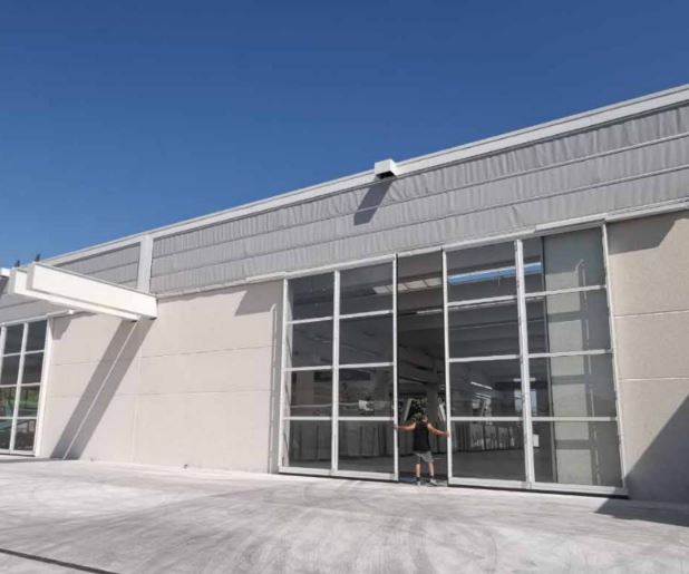 Porte à empilement VertiGO Giant - très grandes dimensions pour hangars et ponts roulants - largeur jusqu'à 22 mètres_2