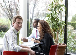 EWAD-D-SR - Groupe d'eau glacée monovis Daikin - à condensation par air - efficacité standard et bas niveaux sonores_2