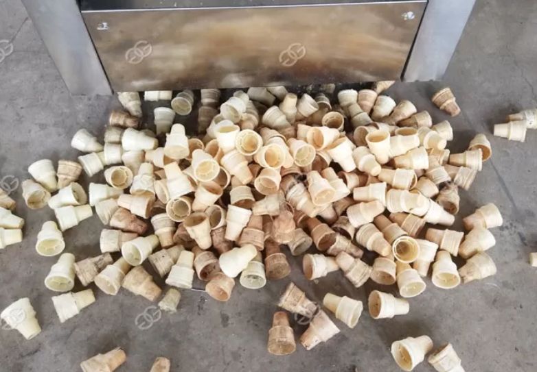 Machine de fabrication de cornets de crème glacée en gaufrette - Henan Gelgoog - 2500-3000 pcs/h - modèle GG60F_2