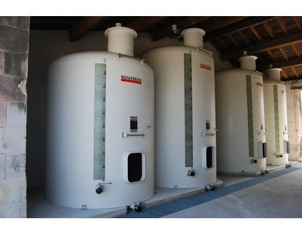 Cuve vinicole fibre à fond plat_3