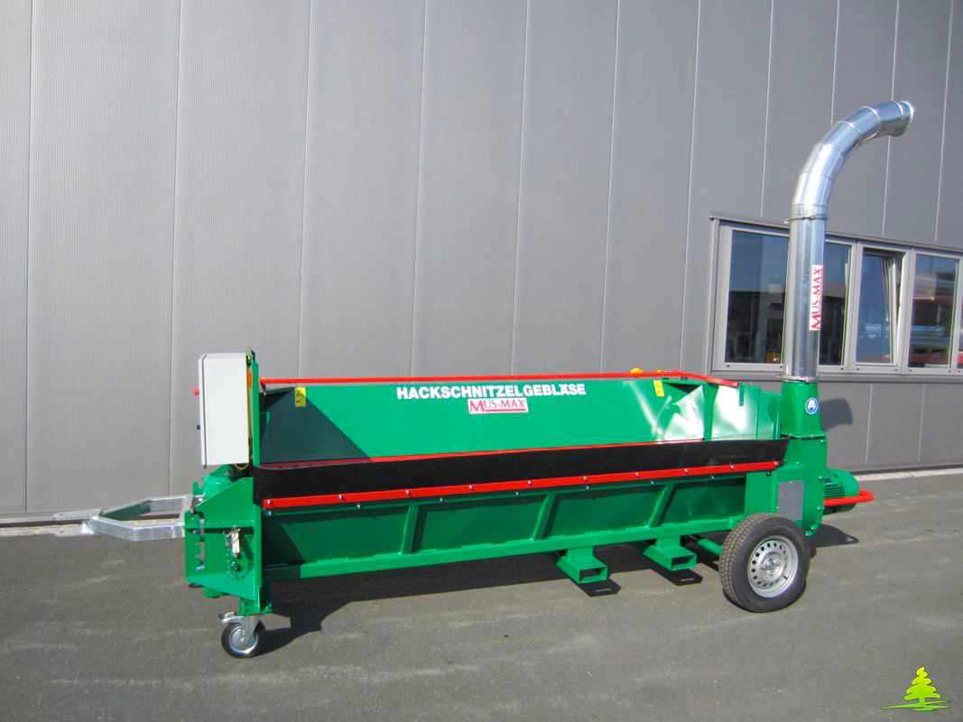 Trémie souffleuse pour plaquettes forestières - largeur 3m - puissance 11 à 18.5 kW - débit 20 à 40 m²/h_2