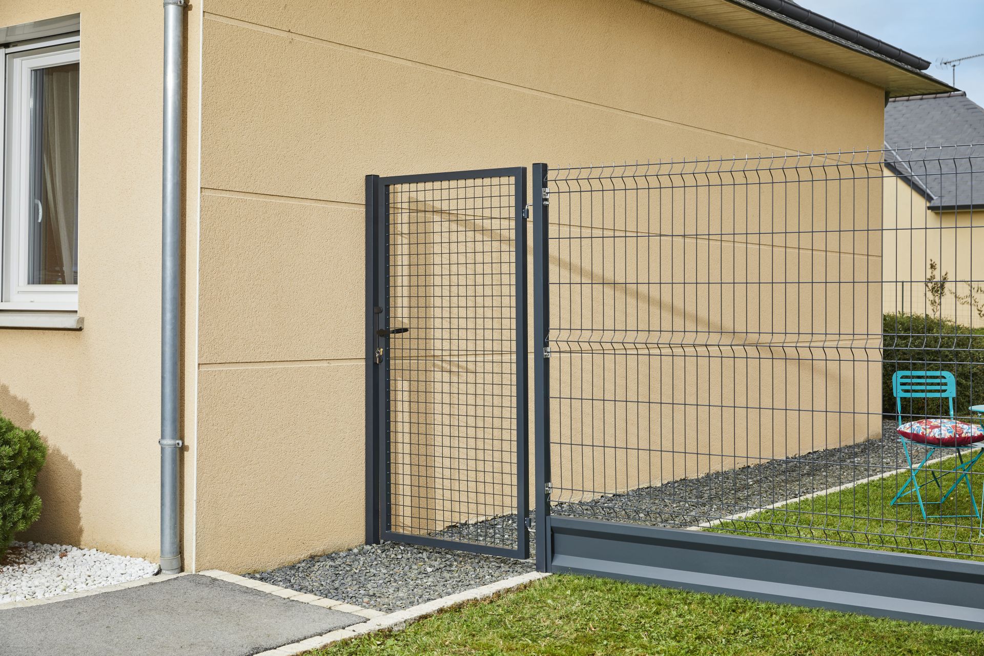 Plaque de soubassement en acier SOUBAX® - légère, résistante et design pour clôtures_2