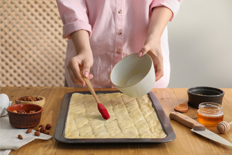 Pinceau à pâtisserie en silicone - manche en bambou - couleur rouge - 20 g_2