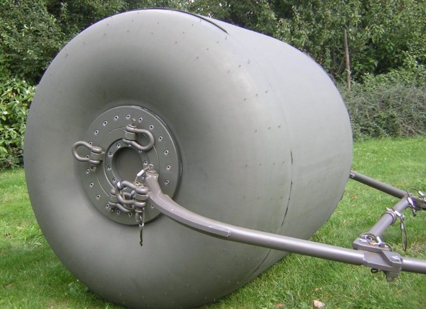 Réservoir HRST muni de raccords rapides pour remplissage et vidange sécurisés