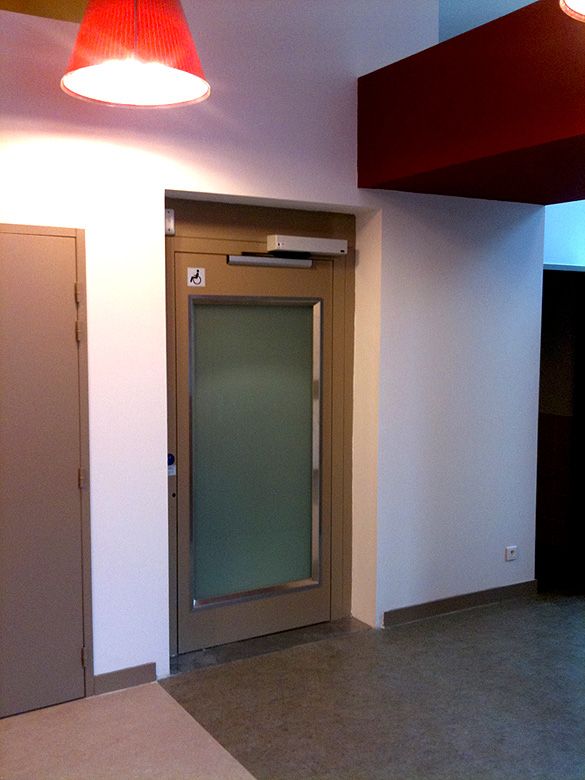 Élévateur pour personne à mobilité réduite - fabrication française - intérieur/extérieur - écologique et économique_2