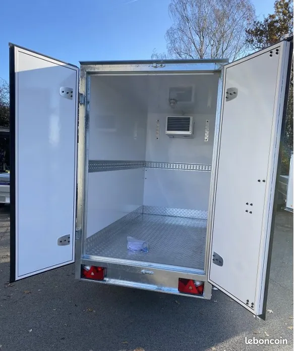 Remorque frigo - 250 x 125 x 180_2