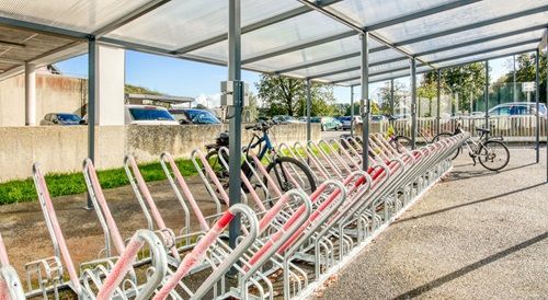 Abri vélos Medium XL - Modulable de 2,50 m à 6,25 m et plus - Parois personnalisables_2