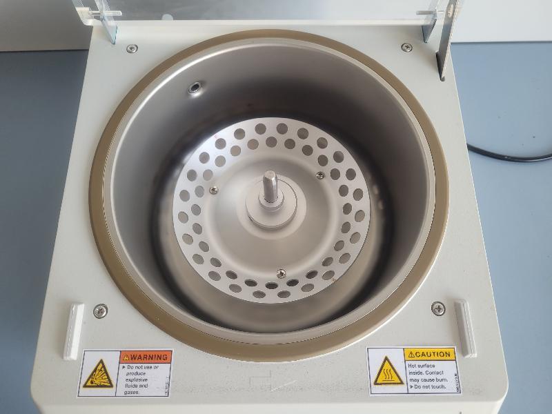 Concentrateur centrifuge Eppendorf plus 5305_2
