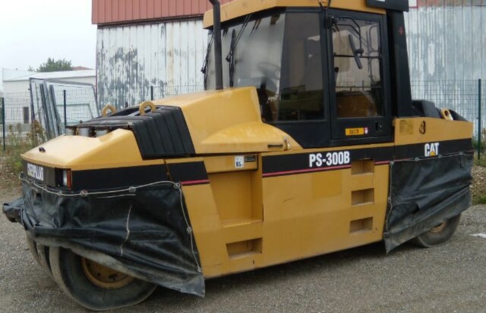 Compacteurs à pneus caterpillar ps300_2