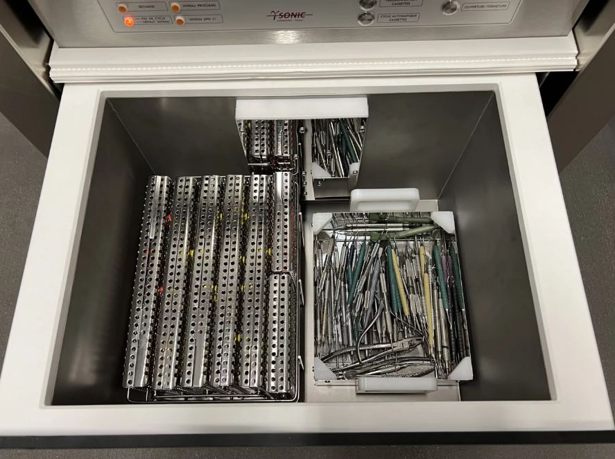 Laveur automatique à ultrasons SNC Slide 30 K7 - Modèle tiroir incorporable sous plan de travail vrac/cassettes - Gamasonic_2